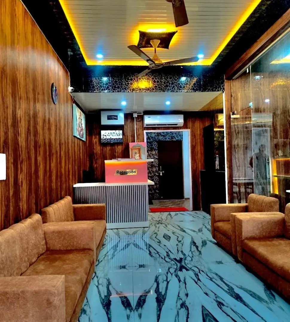 !! Varanasi Hotel Vinayak Grand -Near Kasi Vishwanath Temple & Ganga River - 300M Sankat Mochan Hanuman Temple #Fully Air Conditioning #Free Wi-Fi #Parking #Lift #Room Service #Premium Hotel In Varanasi !!